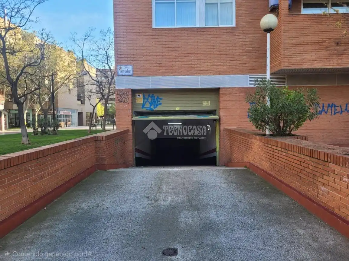 Aparcament de Garatge en venda en Zaragoza
