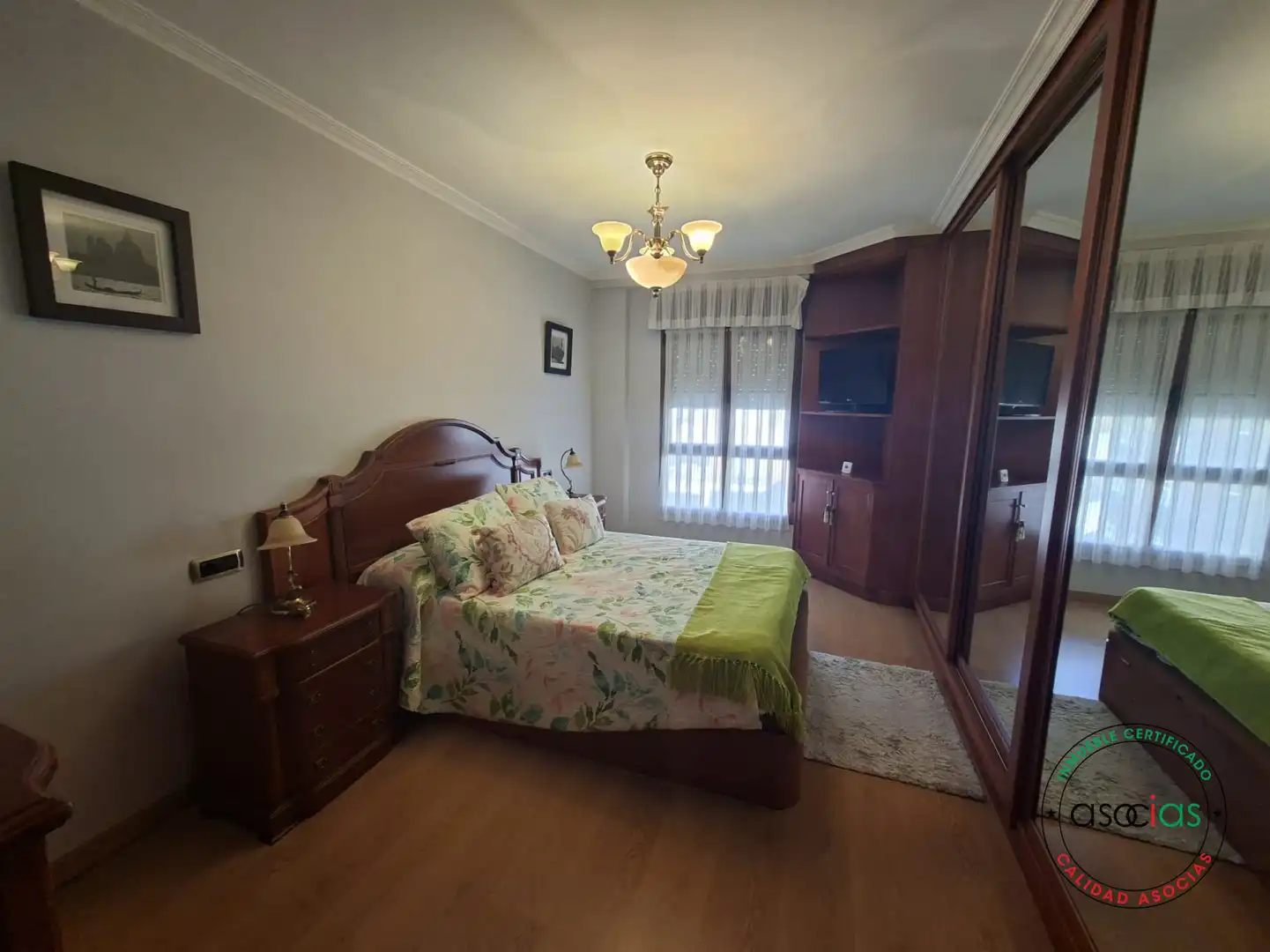 Habitación de Piso de alquiler en Gijón  con Calefacción y Amueblado