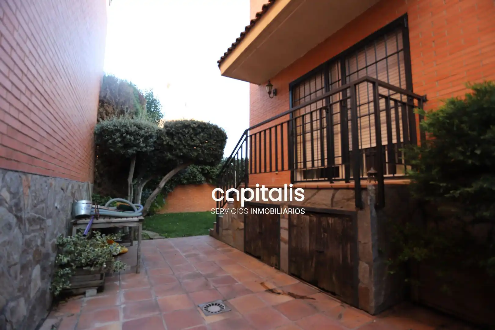 Garden of Houses for sale in Alcalá de Henares  with Air Conditioner, Heating and Private garden