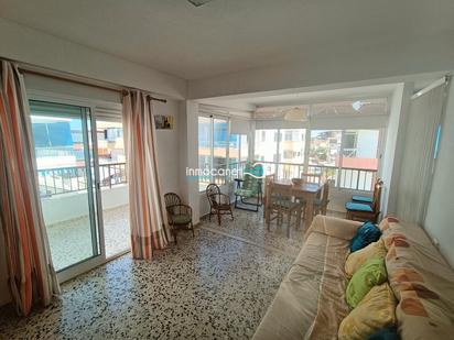 Sala d'estar de Apartament en venda en Oliva amb Terrassa