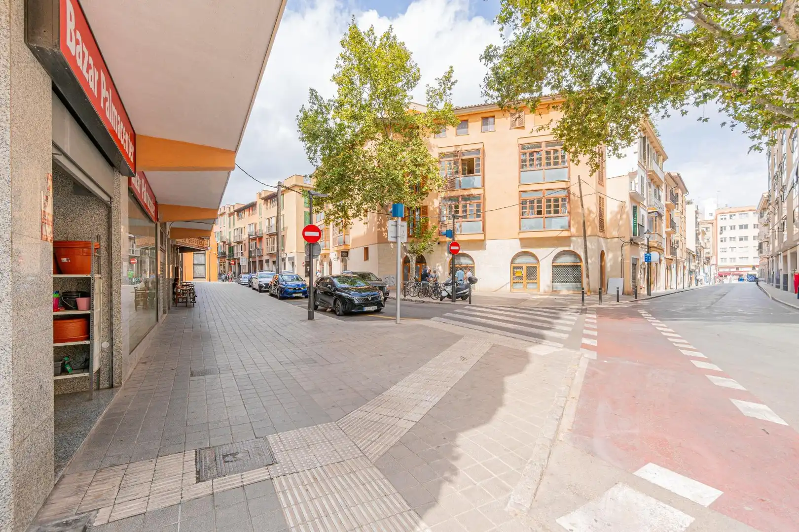 Gewerbefläche zum Verkauf in Carrer de l'Escola Graduada, imagen 4