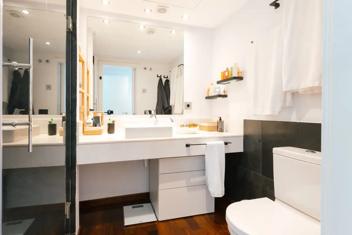 Badezimmer von Maisonette zum Verkauf in Eivissa mit Klimaanlage, Heizung und Terrasse