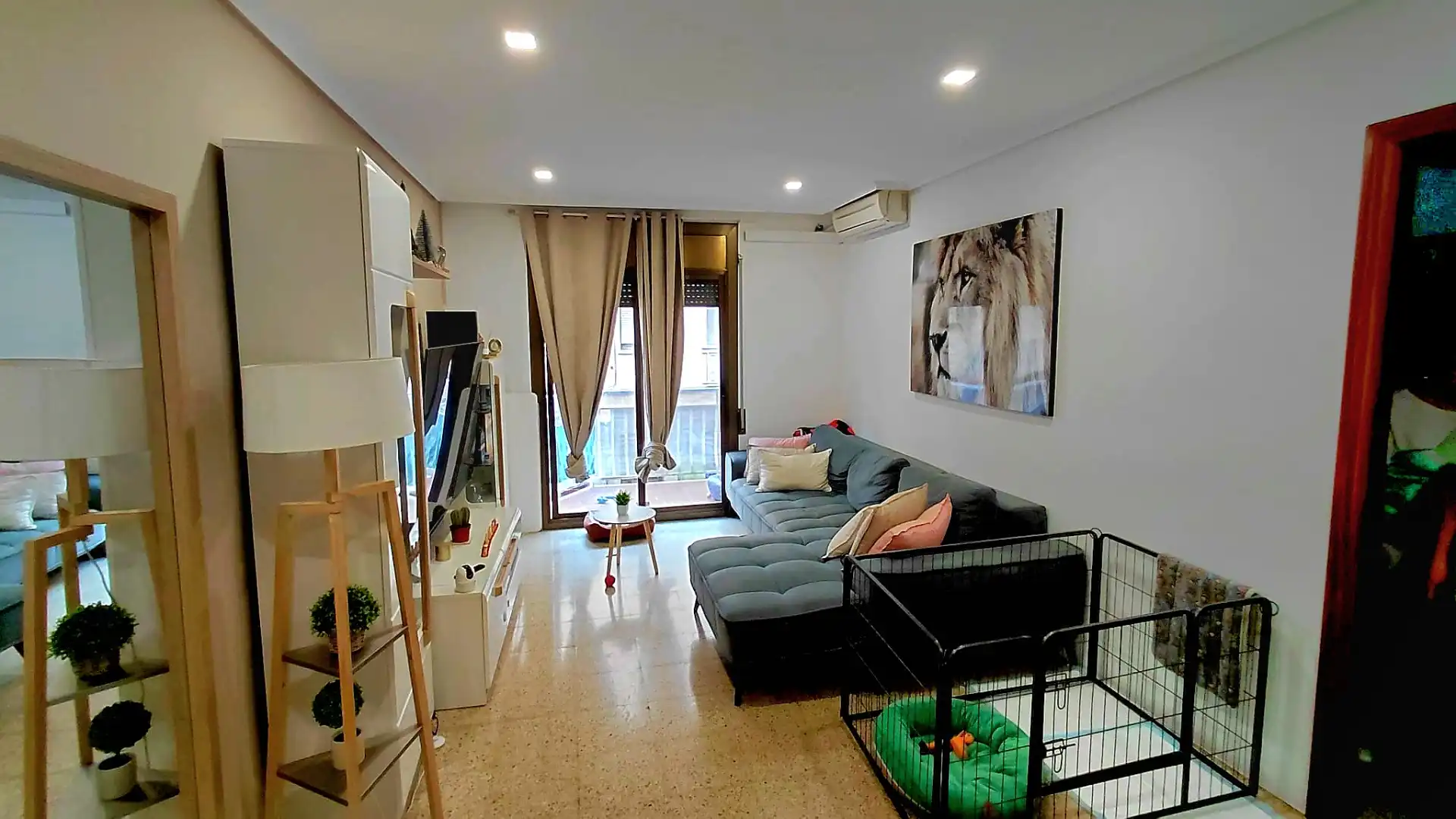 Sala de estar de Piso en venta en El Prat de Llobregat con Calefacción, Terraza y Amueblado