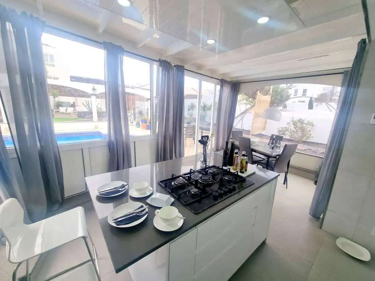 Kitchen of Houses for sale in Tías  with Air Conditioner, Private garden and Terrace