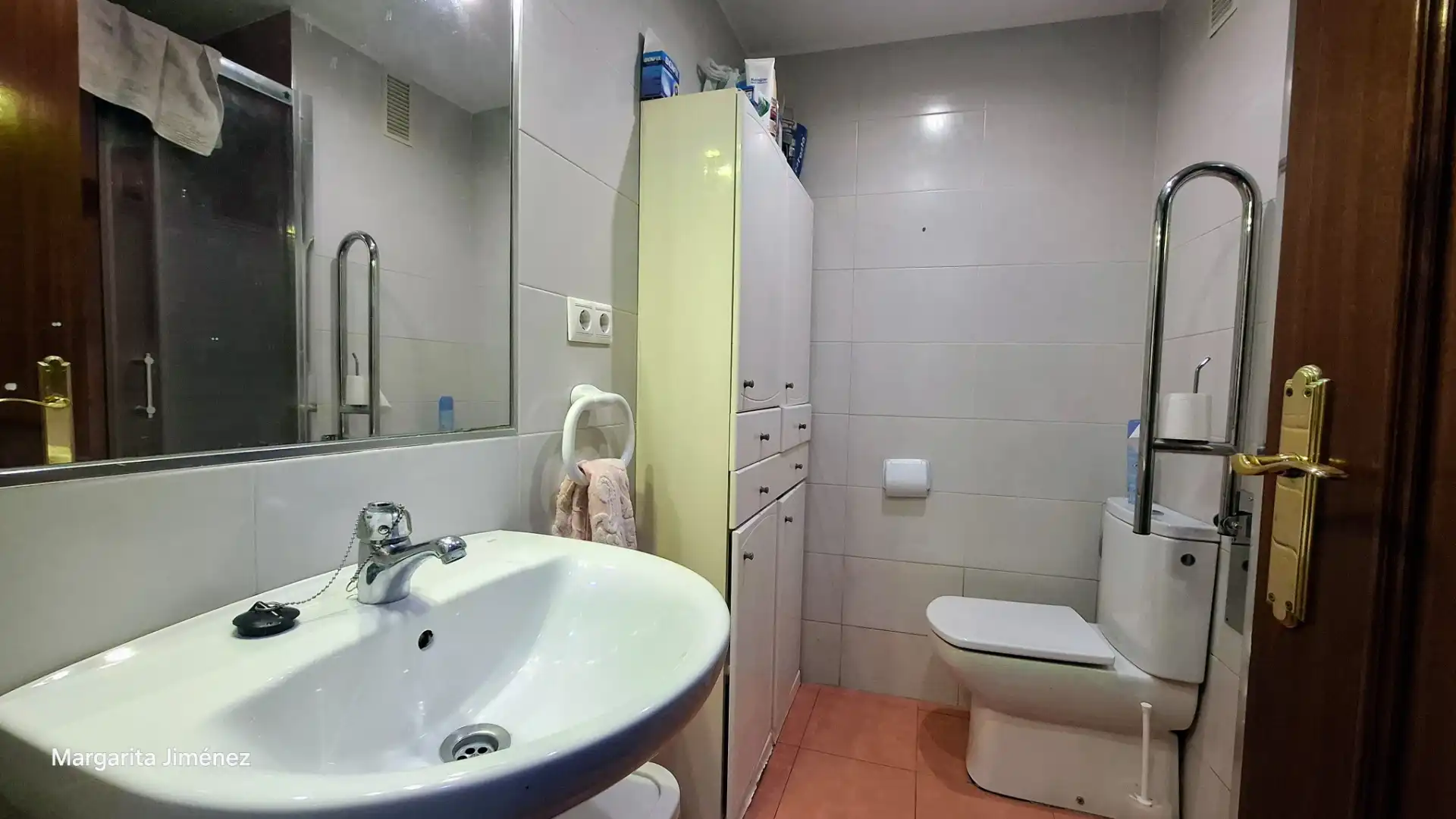 Bany de Pis en venda en Córdoba amb Aire condicionat i Calefacció