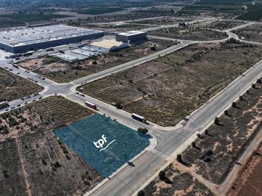 Industriegrundstück zum Verkauf in Pla de Carrases