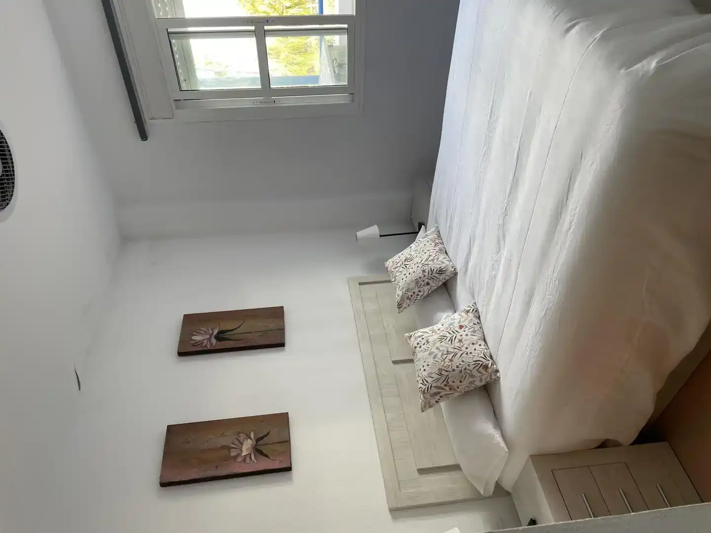 Schlafzimmer von Wohnungen zur Miete in Rota mit Klimaanlage, Privatgarten und Abstellraum