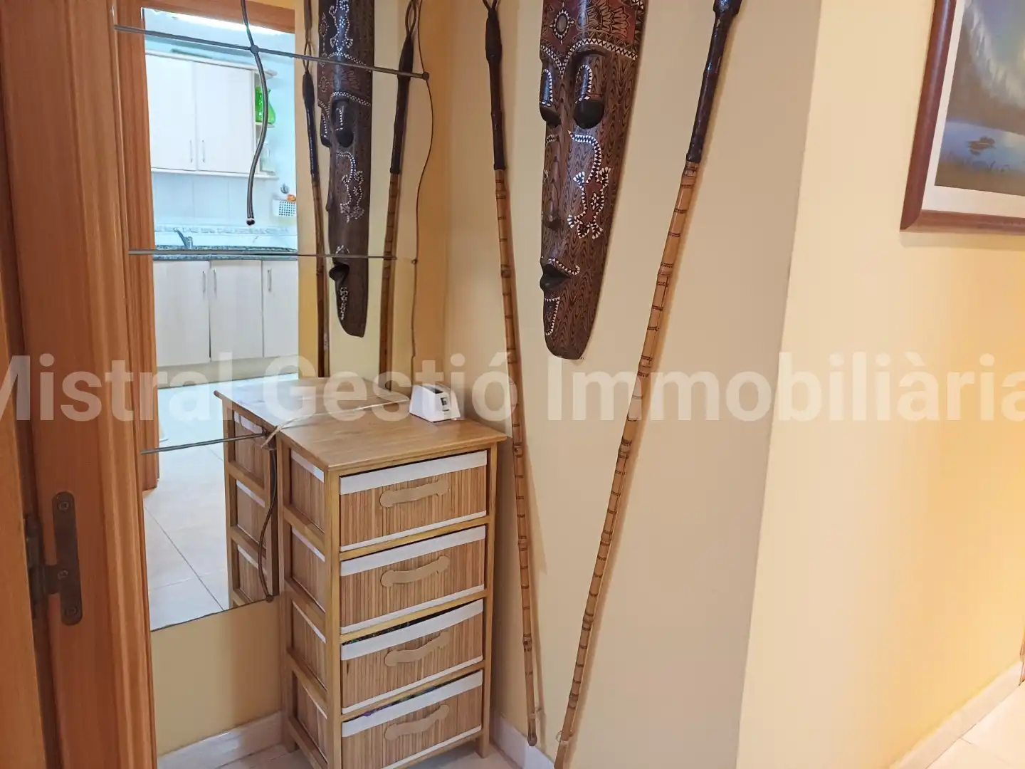 Schlafzimmer von Dachboden zum Verkauf in Calafell mit Klimaanlage, Terrasse und Möbliert