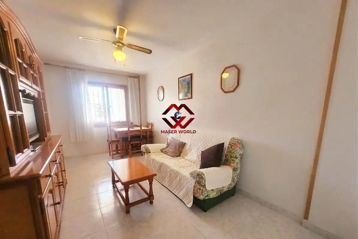 Vista exterior de Casa o chalet en venta en San Pedro del Pinatar con Aire acondicionado, Calefacción y Terraza