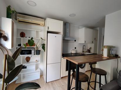 Kitchen of Flat to rent in  Zaragoza Capital  with Air Conditioner, Heating and Parquet flooring