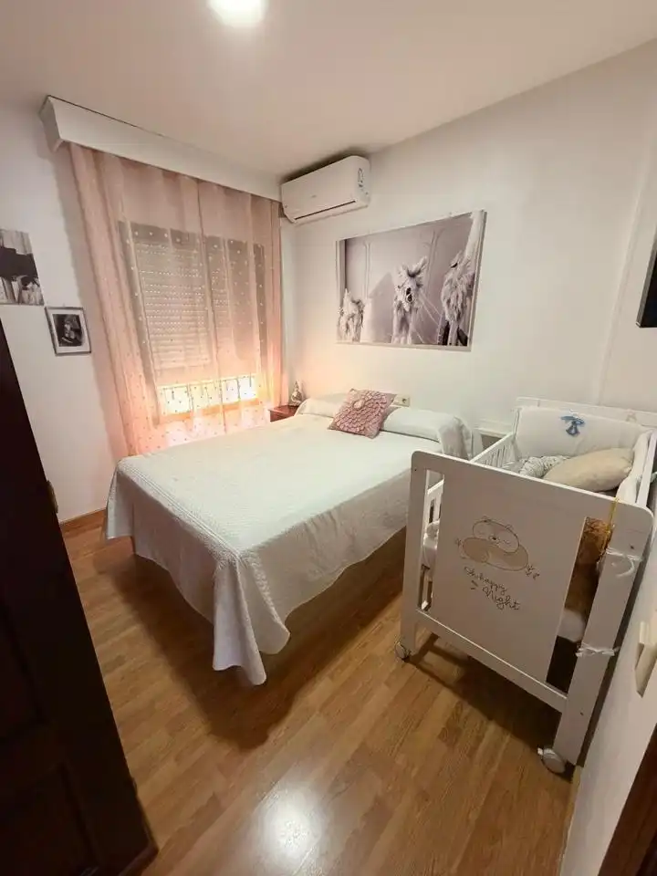 Flat for sale in Calle Huerta de Manguey, imagen 2