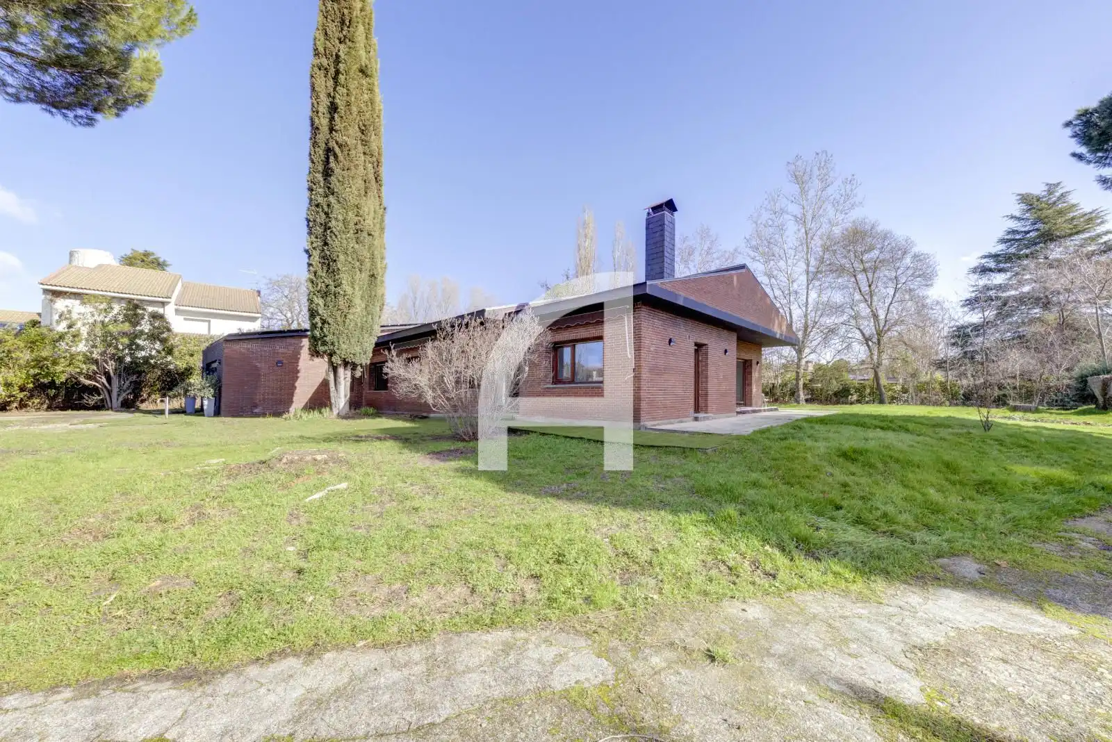 Exterior view of Houses for sale in Villanueva de la Cañada  with Air Conditioner, Heating and Swimming Pool