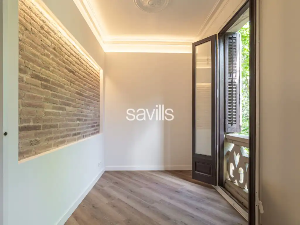 Dormitori de Apartament en venda en Barcelona amb Aire condicionat, Calefacció i Forn