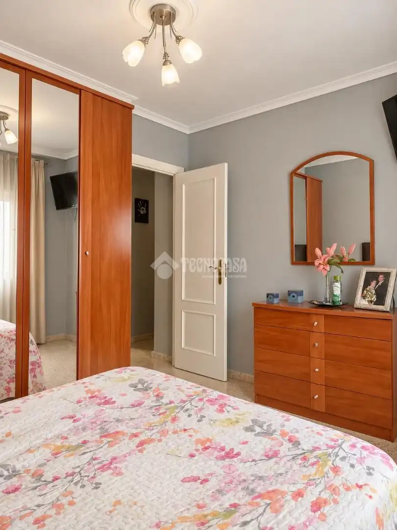 Casa bifamiliare con giardino in vendita a Centro - Doña Mercedes, imagen 18