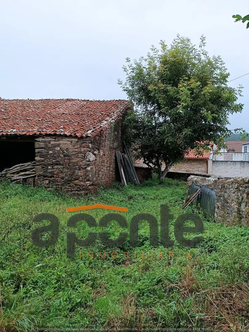 Finca rústica en venda en Cabana de Bergantiños amb Jardí privat