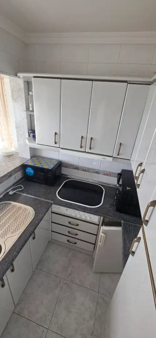 Apartamento de alquiler en Avenida el Faro, 75, Centro Internacional