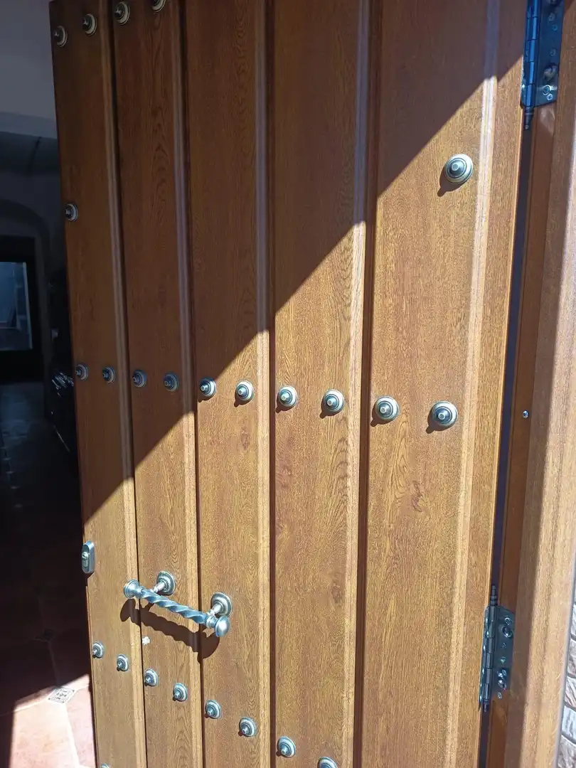 Vista exterior de Casa o chalet en venta en Villanueva del Rey con Balcón
