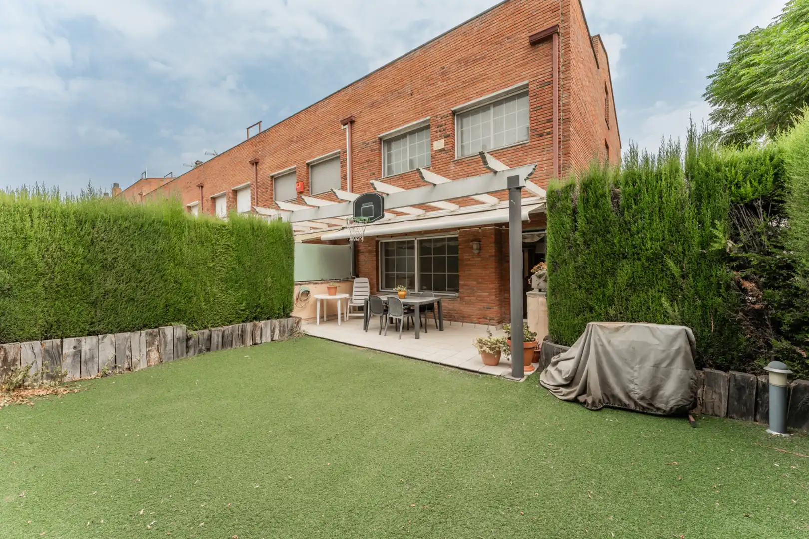 Terrassa de Casa adosada en venda en Mollet del Vallès amb Aire condicionat, Calefacció i Jardí privat