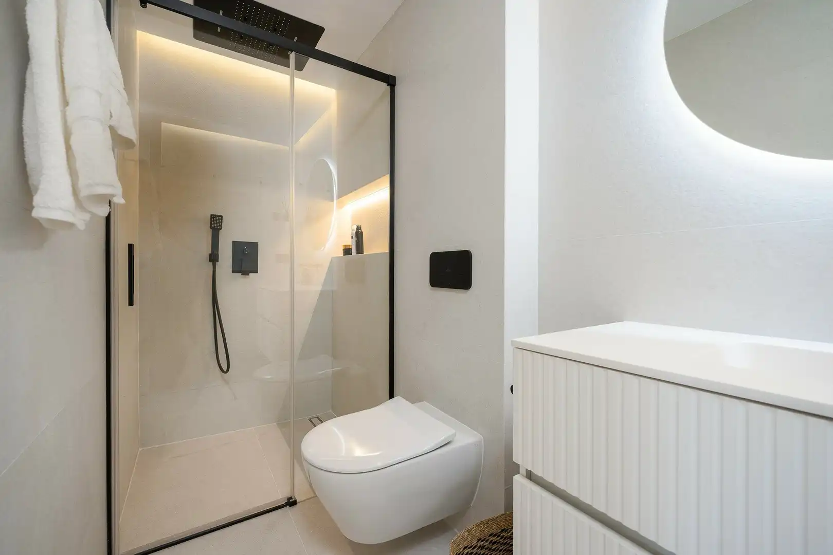 Baño de Planta baja en venta en Benahavís con Aire acondicionado, Calefacción y Jardín privado