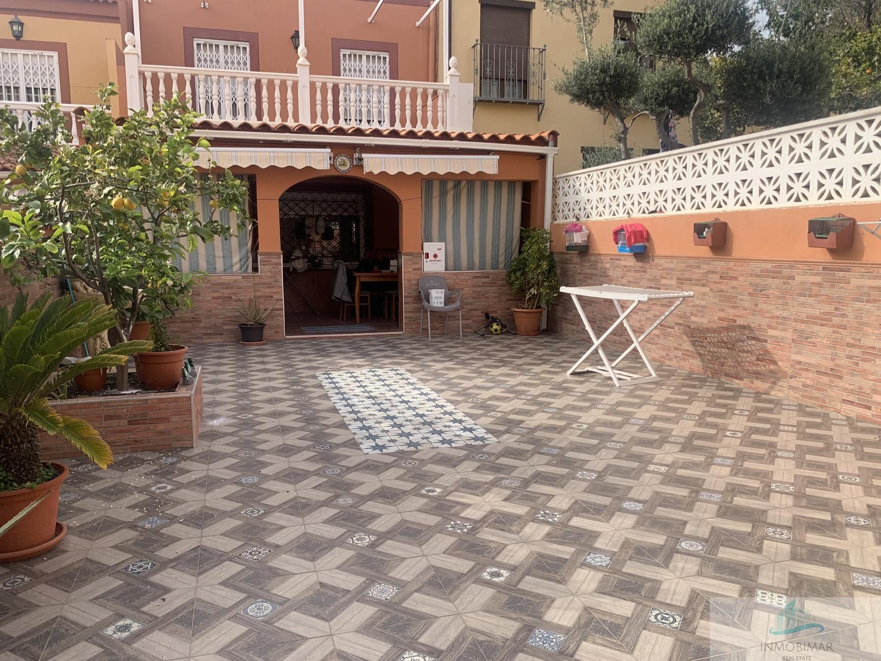 Casa adosada en venda a Juan Rulfo, Torrenueva Costa