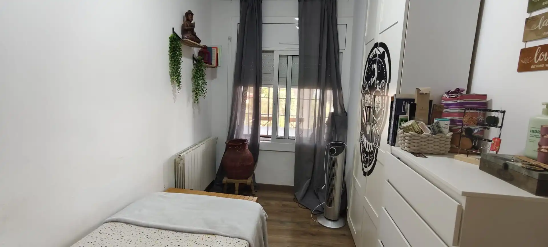 Habitación de Casa o chalet en venta en Cervelló con Calefacción, Jardín privado y Parquet