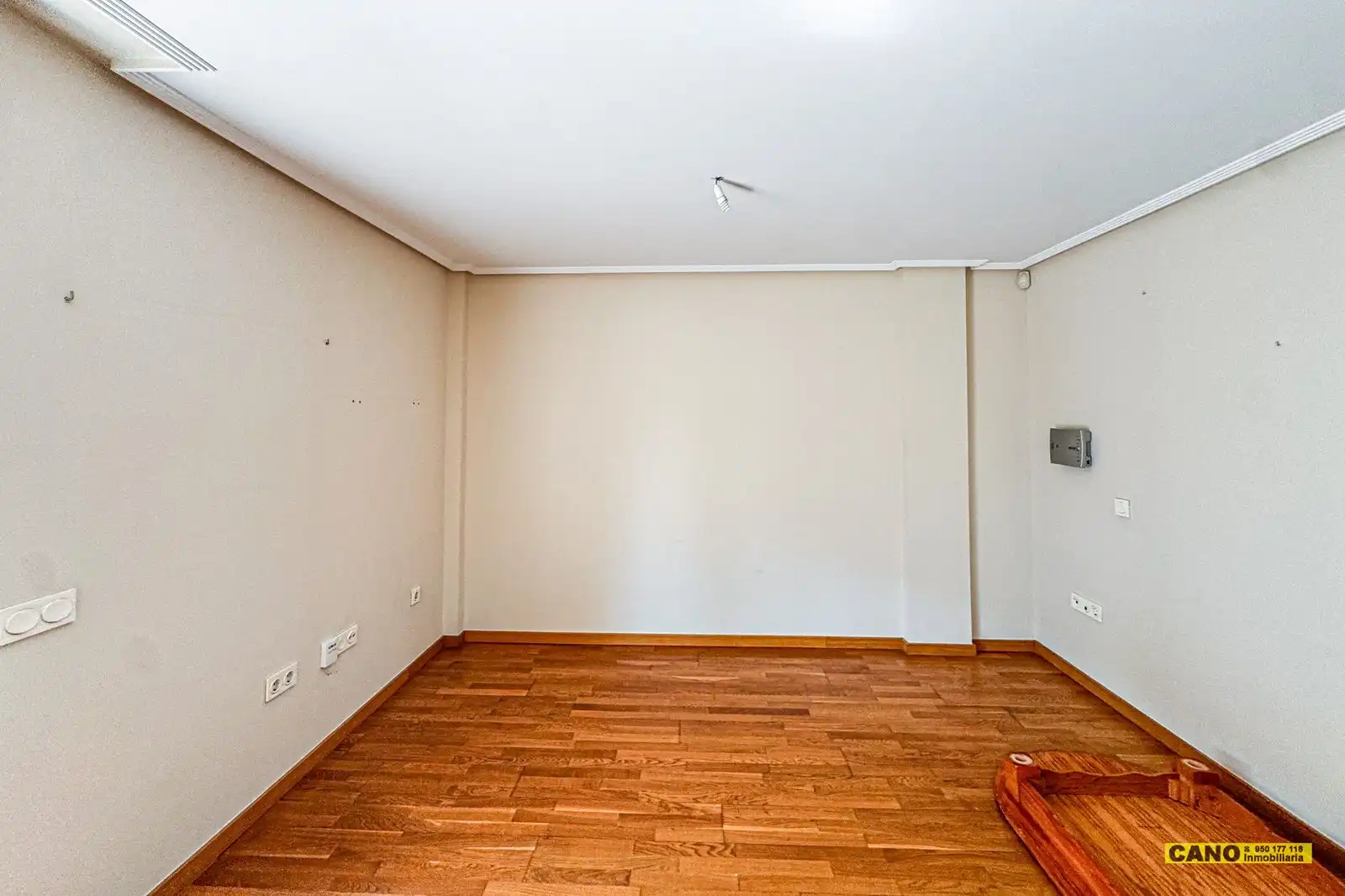 Flat for sale in Almería  with Air Conditioner, Heating and Terrace