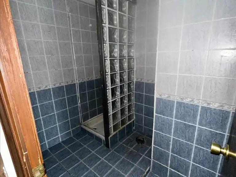 Badezimmer von Wohnung zum Verkauf in Fuenmayor
