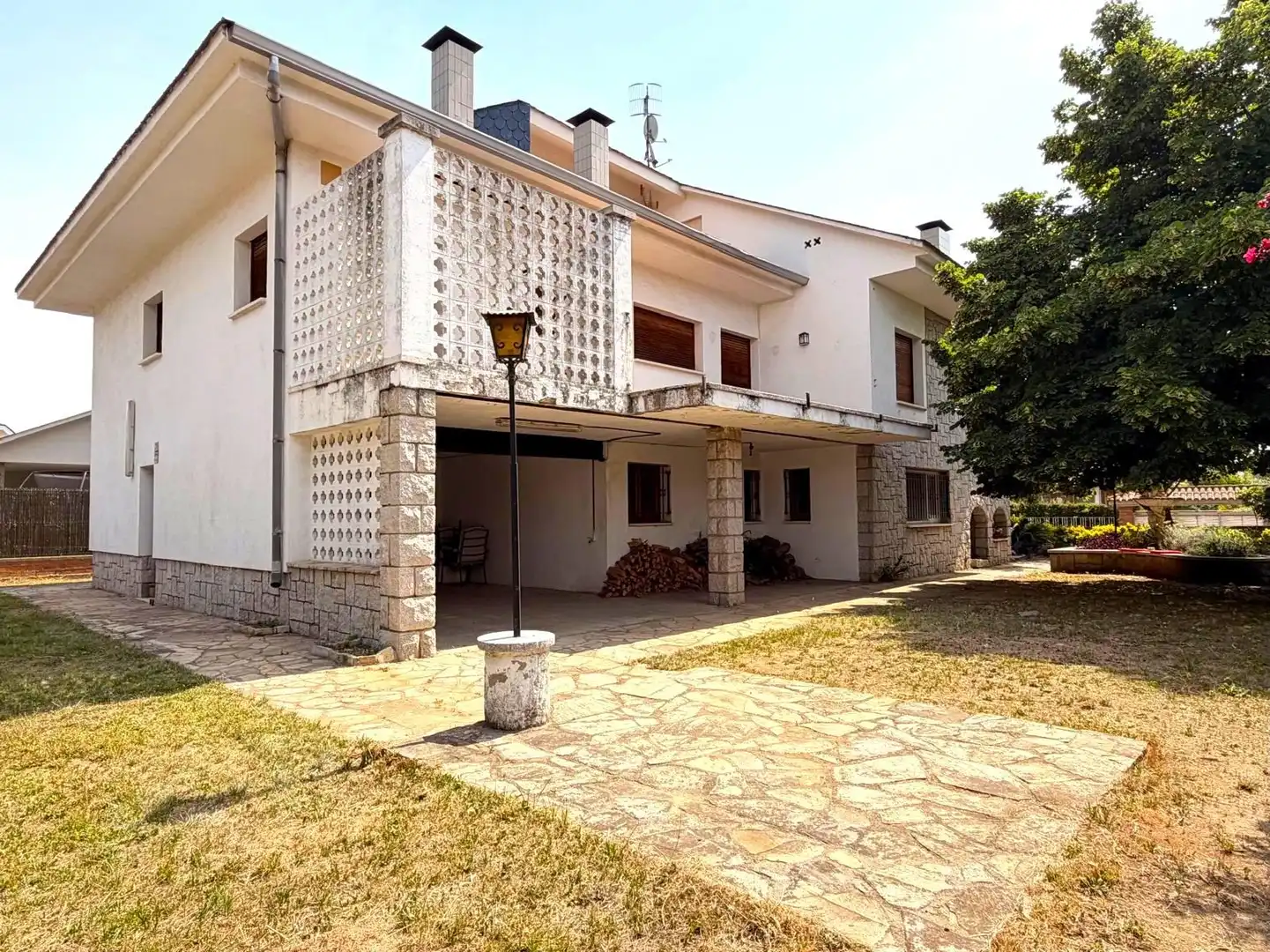 Exterior view of Houses for sale in Canovelles  with Private garden, Terrace and Swimming Pool