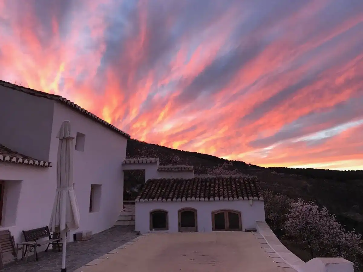 Vista exterior de Finca rústica en venda en Lecrín amb Aire condicionat i Calefacció