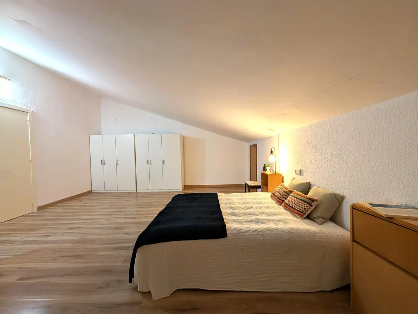Habitación de Dúplex en venta en Sant Vicenç Dels Horts con Aire acondicionado, Calefacción y Terraza