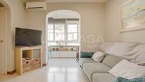 Living room of Flat for sale in  Barcelona Capital  with Heating