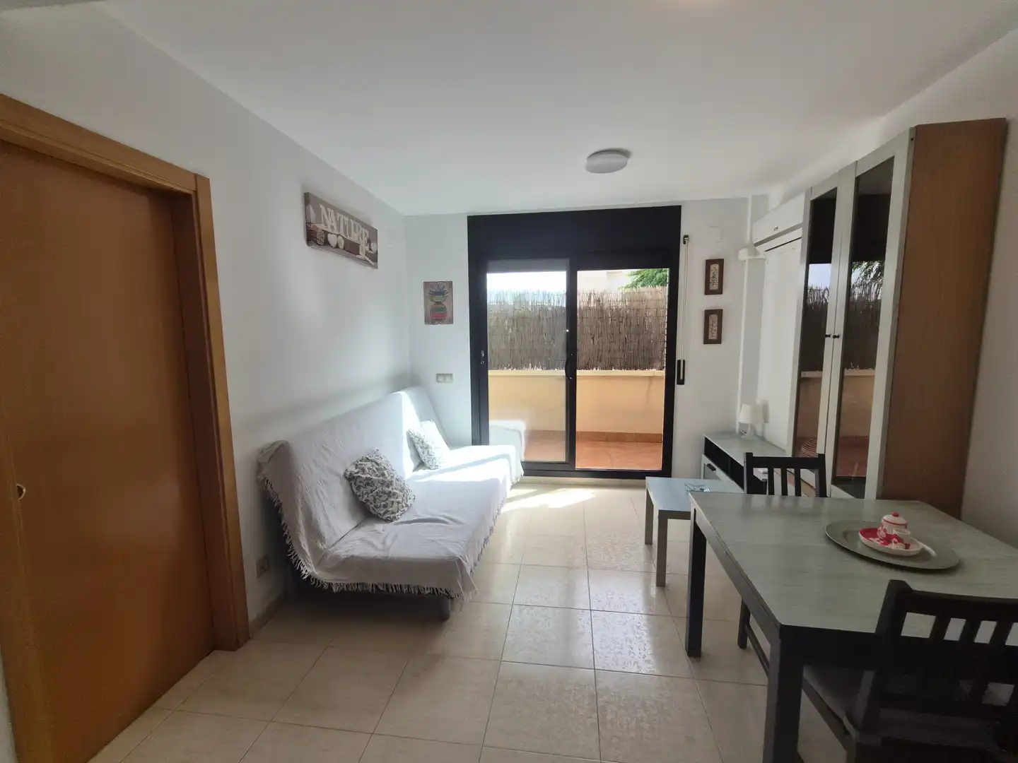 Living room of Apartments for sale in Roda de Berà  with Air Conditioner, Heating and Terrace
