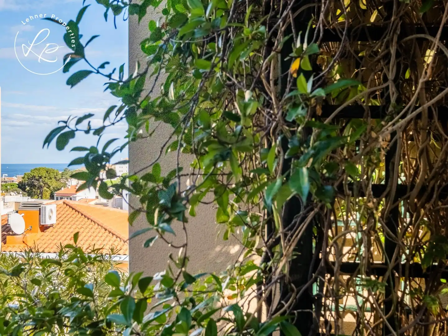 Balcony of Houses for sale in Llançà  with Air Conditioner, Heating and Private garden