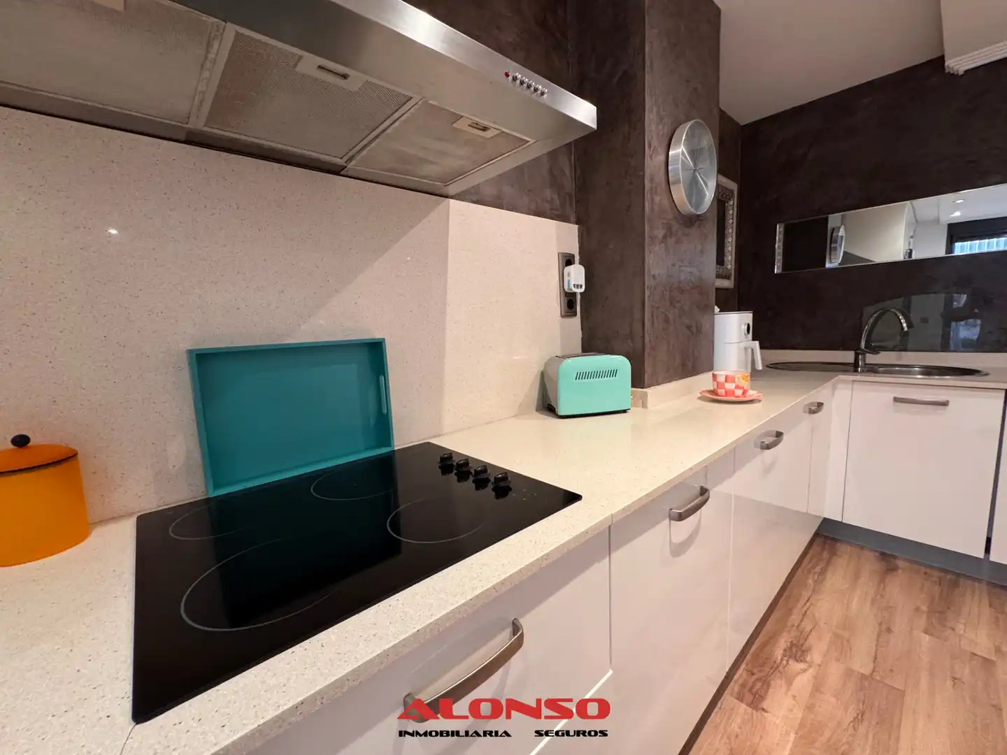 Kitchen of Attic for sale in Vinaròs  with Air Conditioner, Heating and Parquet flooring