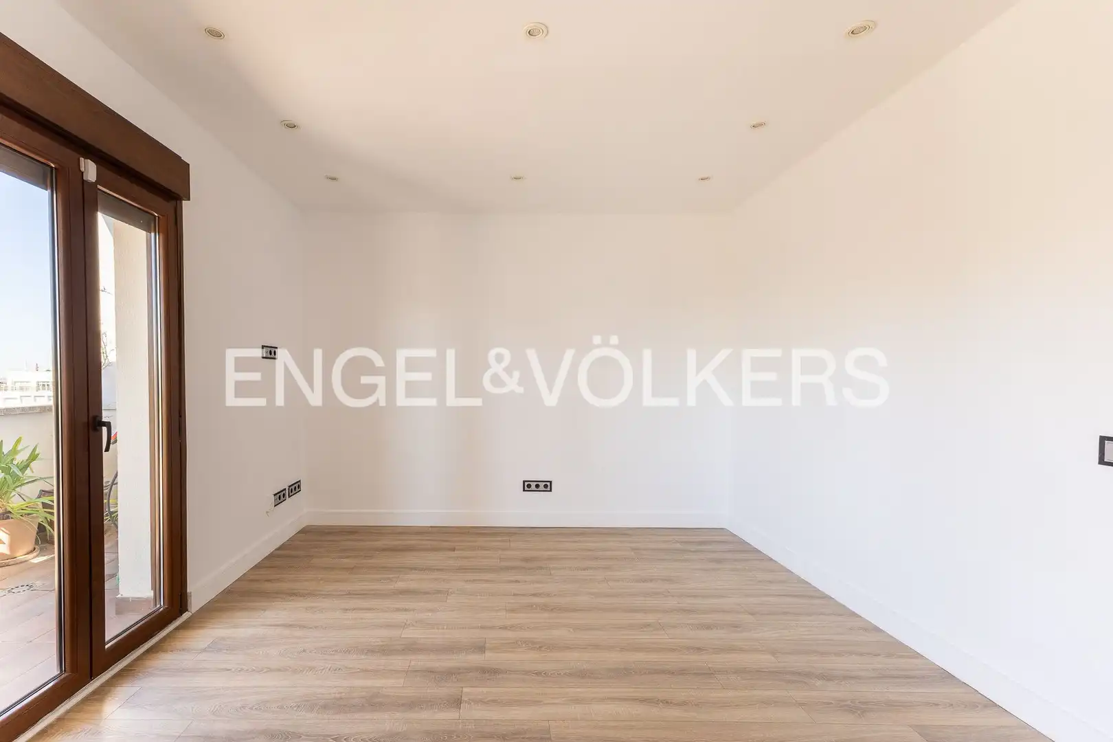 Flat for rent in Madrid  with Air Conditioner, Heating and Parquet flooring