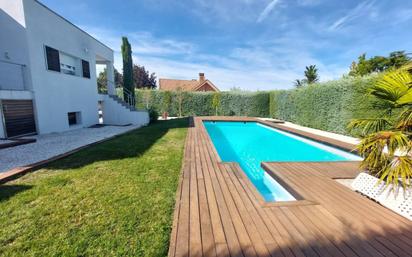 Swimming pool of House or chalet for sale in Pedrezuela  with Air Conditioner, Terrace and Swimming Pool