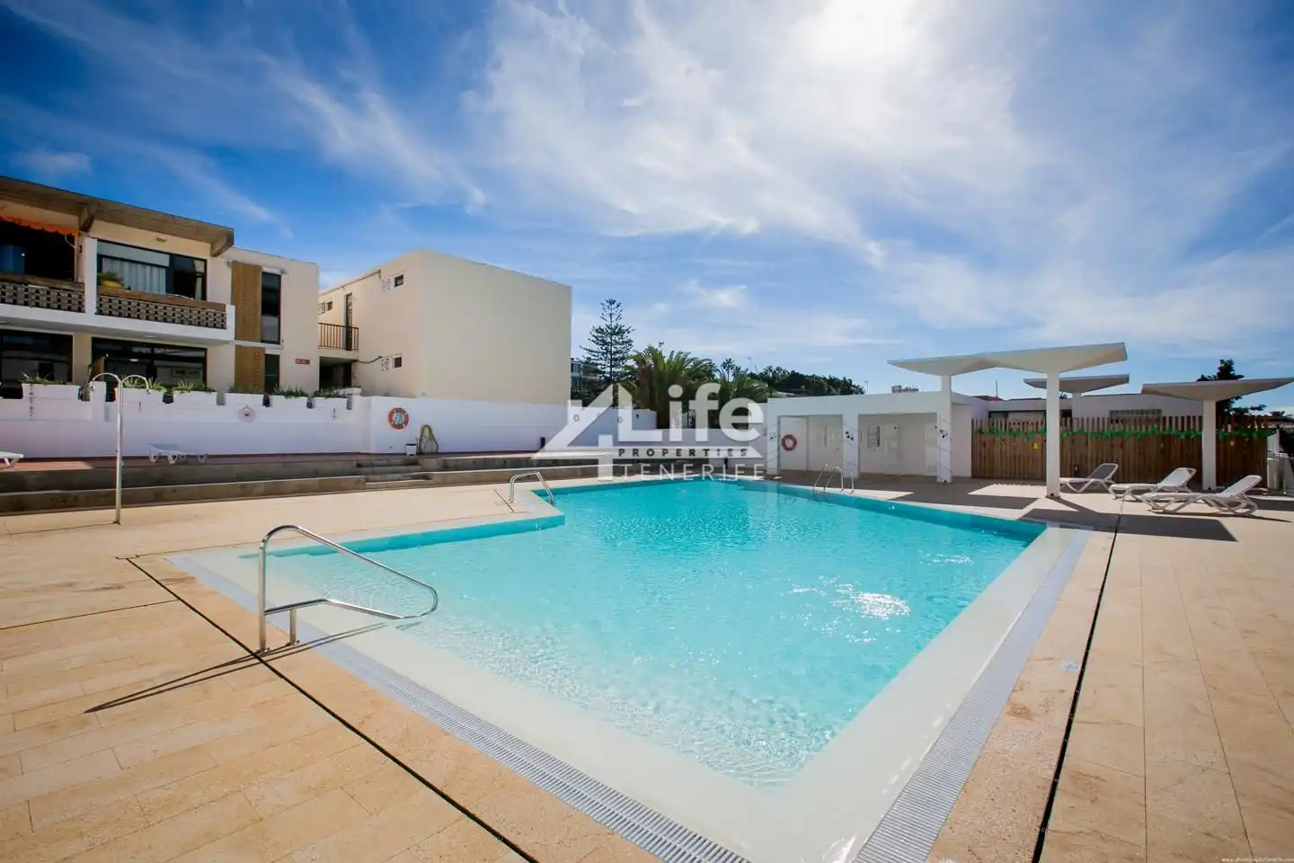 Piscina de Piso de alquiler en Arona
