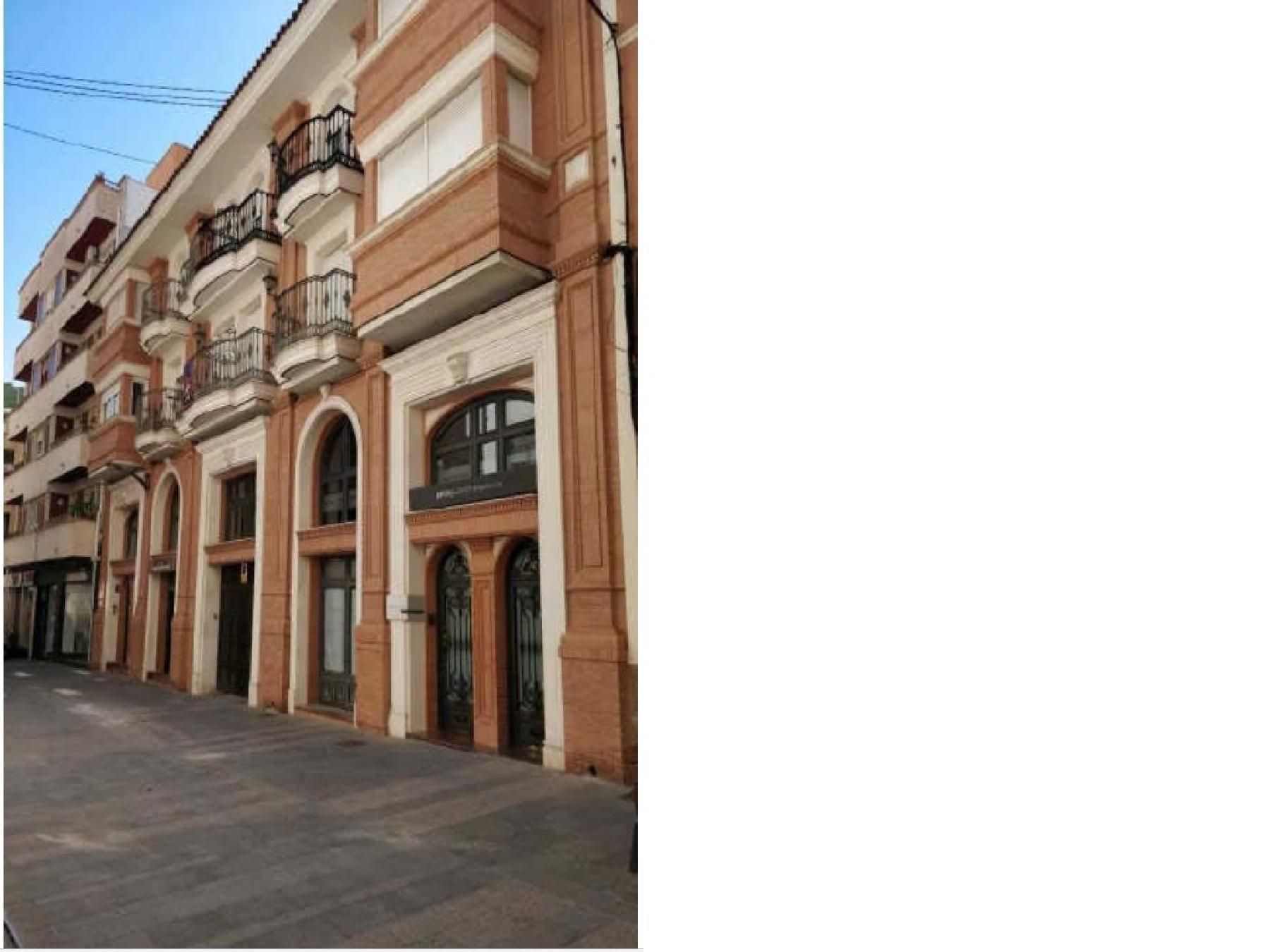 Flat for sale in Yecla