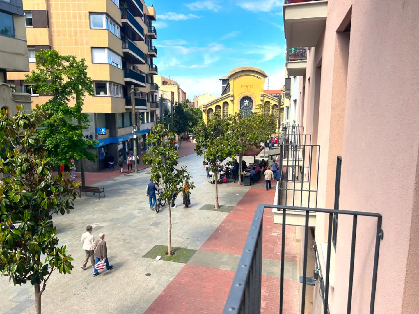 Wohnung zur Miete in Raval de Montserrat, Barri del Centre