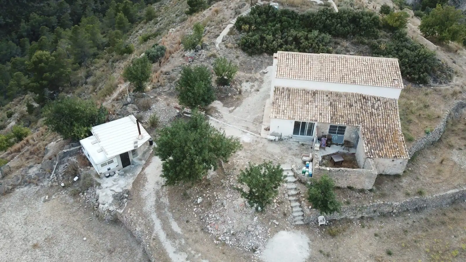 Maison rustique avec jardin à vendre à Benissa pueblo