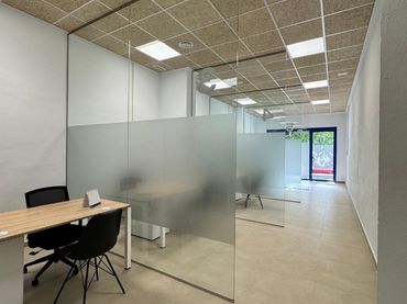 Oficina de lloguer a Carrer de l'Illa Cabrera