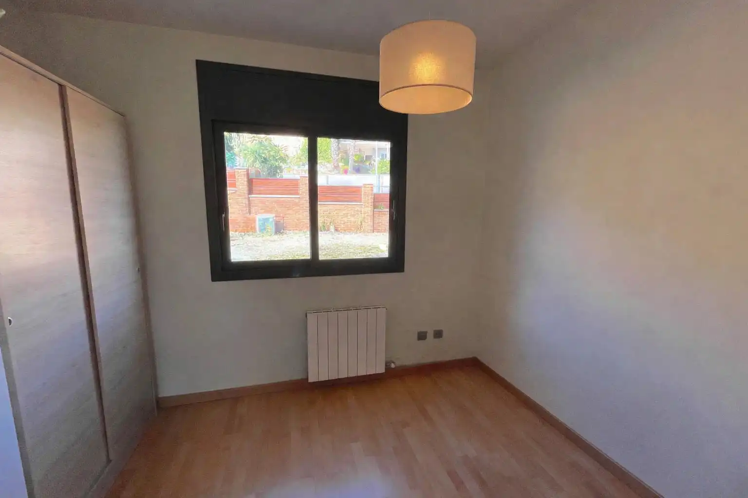 Habitación de Casa o chalet en venta en Cervelló con Calefacción, Jardín privado y Terraza