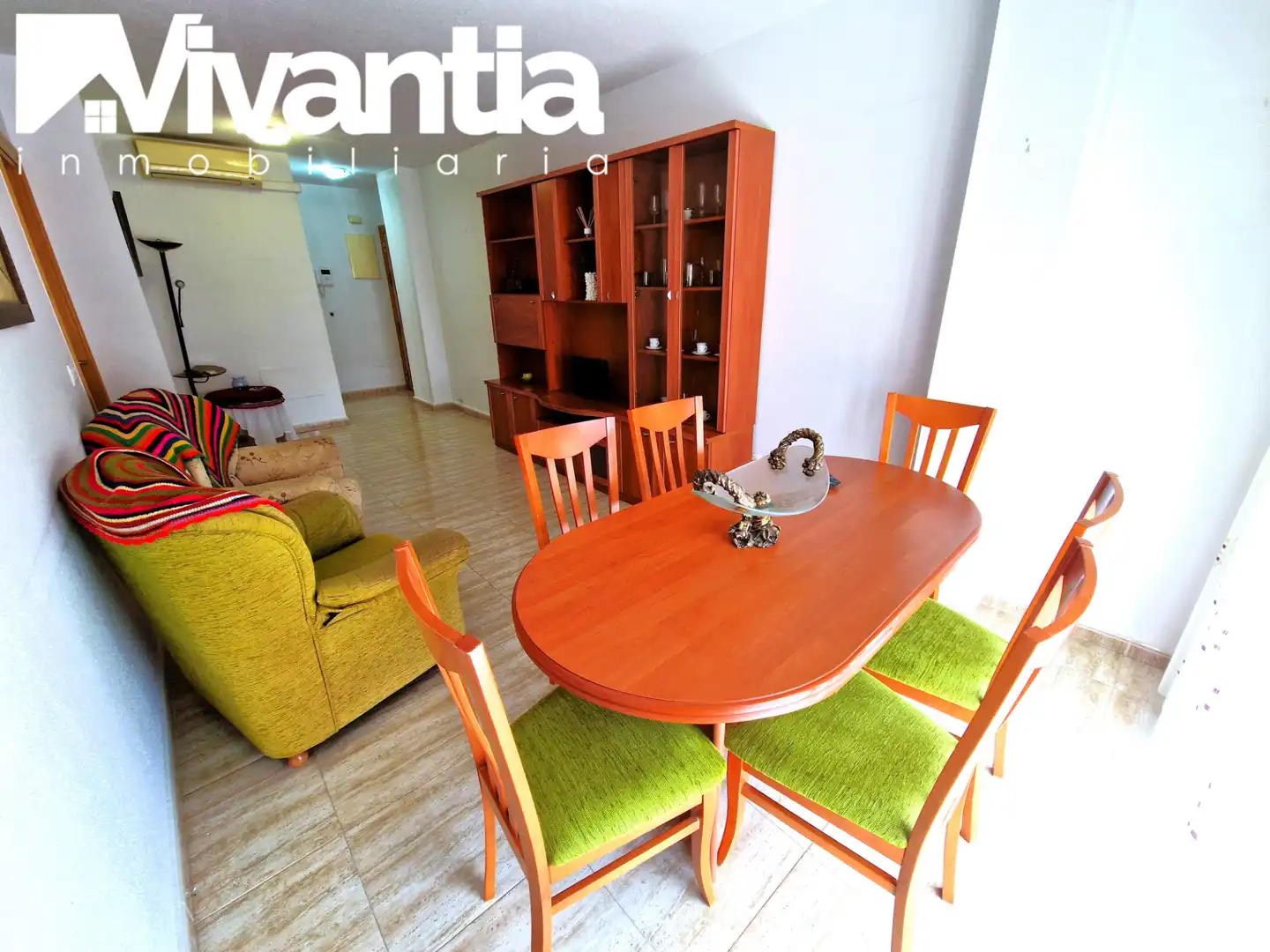 Wohnung zum Verkauf in Lorca mit Klimaanlage, Heizung und Möbliert