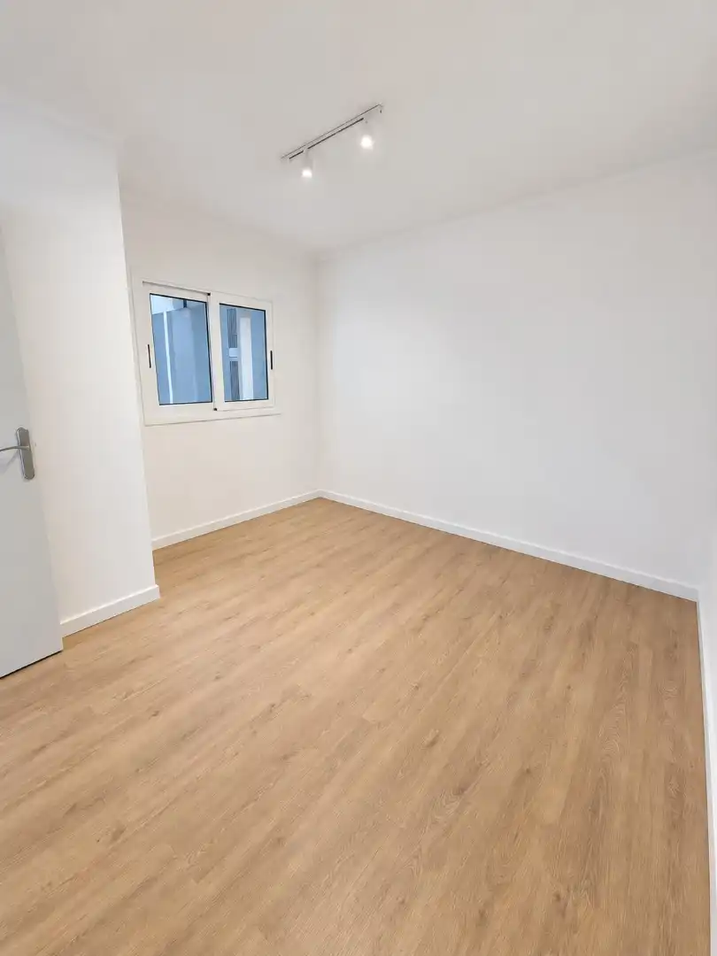Piso con terraza en venta en Carrer de González, imagen 26