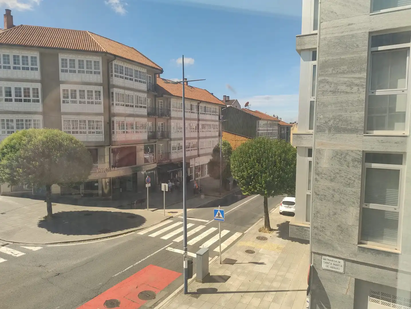 Exterior view of Flat for rent in Santiago de Compostela   with Heating, Furnished and Oven