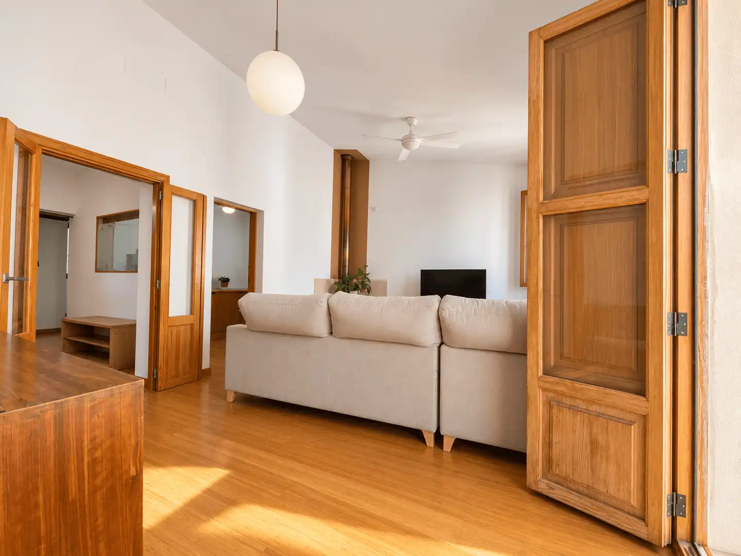 Flat with terrace for sale in Centre, imagen 3