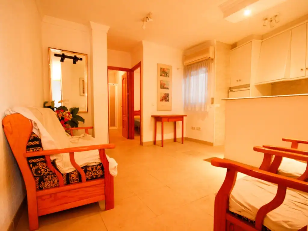 Habitación de Piso en venta en Coín