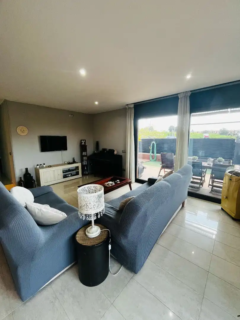 Sala d'estar de Casa o xalet en venda en Piera amb Aire condicionat, Calefacció i Jardí privat
