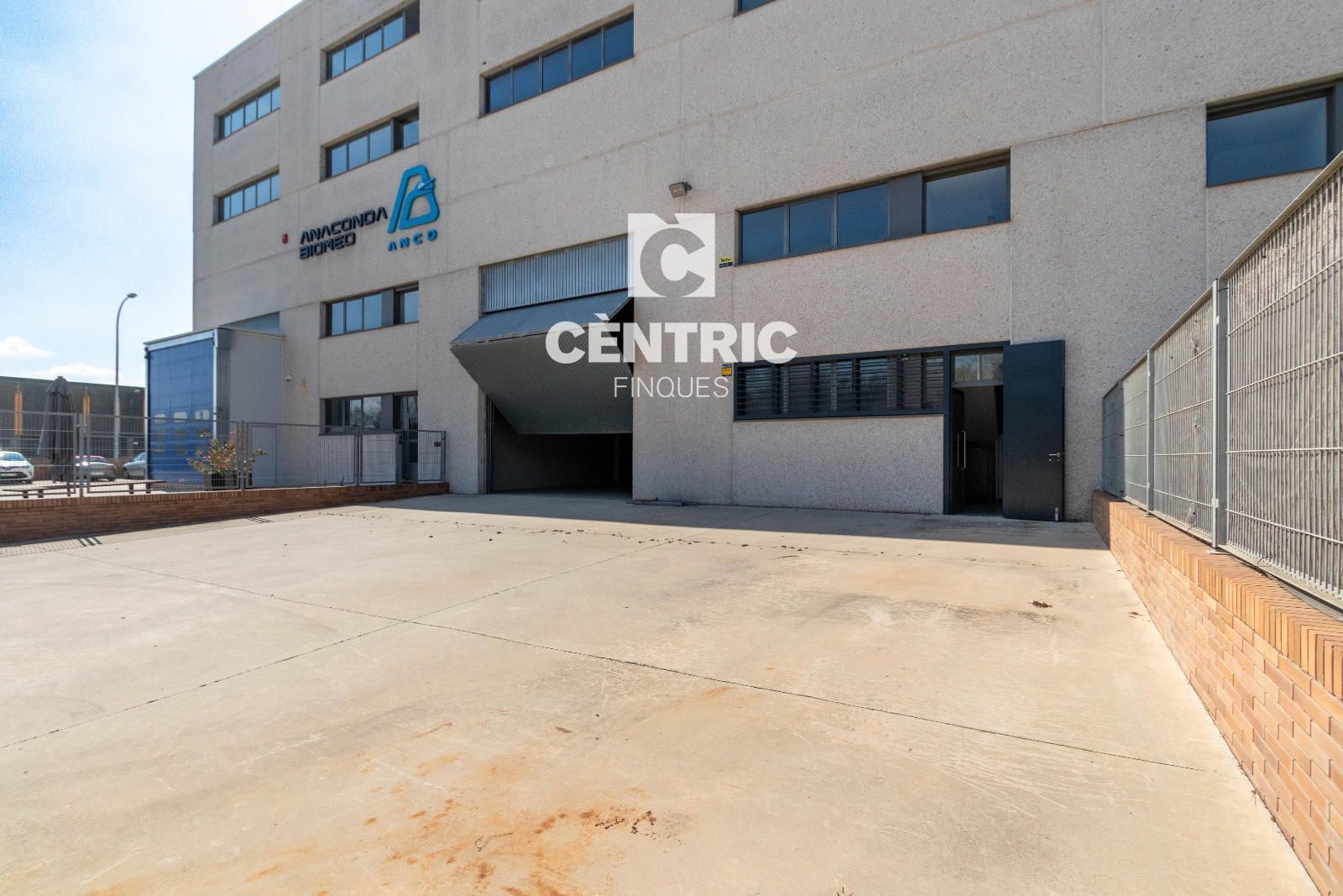Exterior view of Industrial buildings to rent in Sant Quirze del Vallès