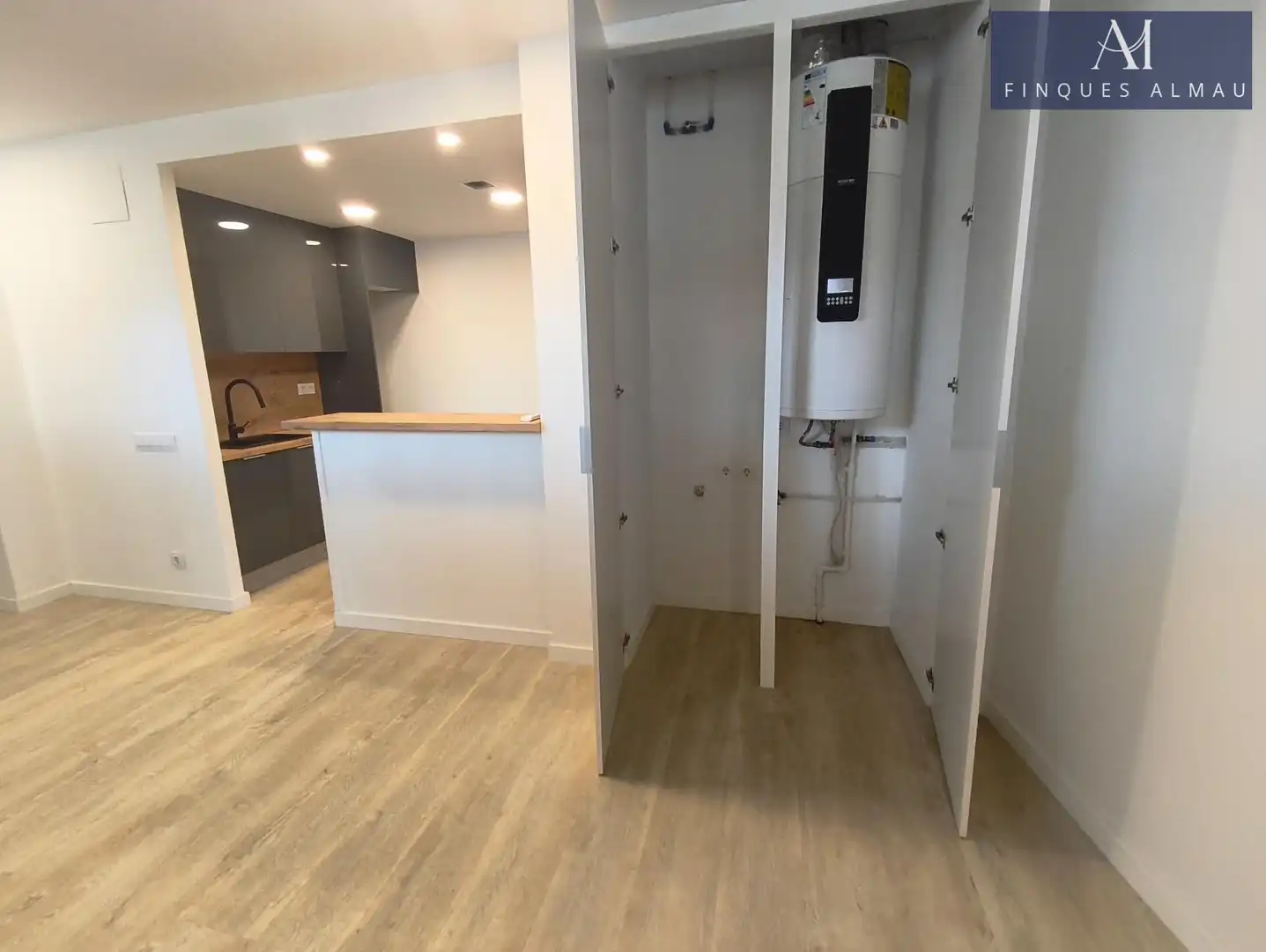 Ground floor for sale in Centre Vila, imagen 21